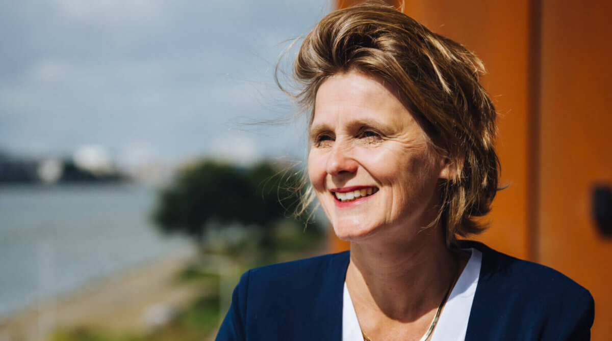 Suzanne van der Velden